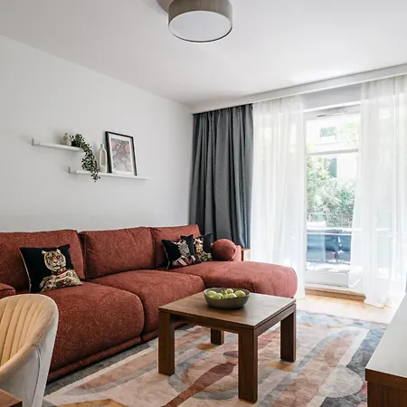 Parkur Z Tarasem I Parkingiem By Lion Apartament *