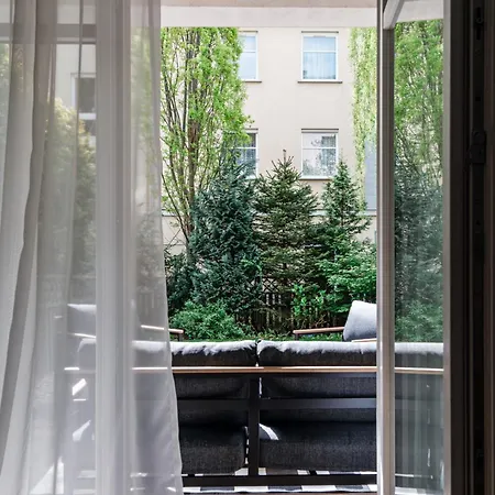 Parkur Z Tarasem I Parkingiem By Lion Lägenhet *